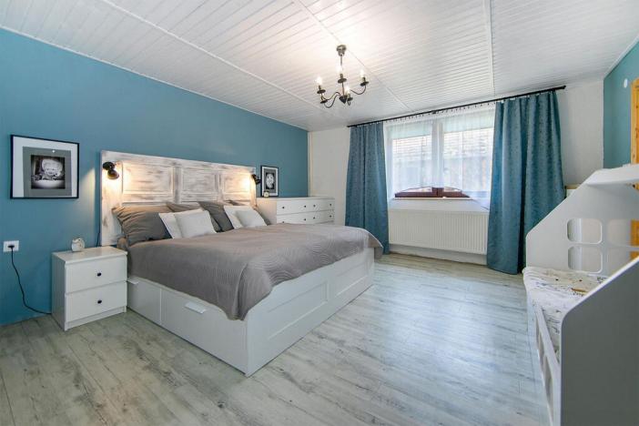 Prodej rodinného domu, Lhotka u Radnic, 208 m2