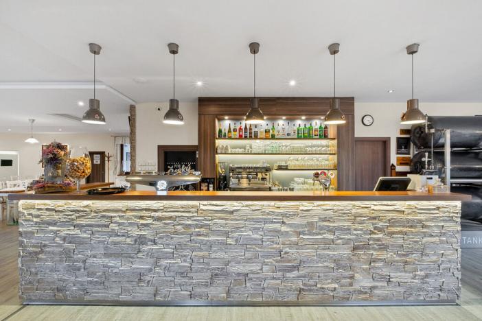 Prodej restaurace, Český Šternberk, 480 m2