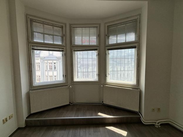 Pronájem kanceláře, Ostrava - Moravská Ostrava, 28. října, 110 m2