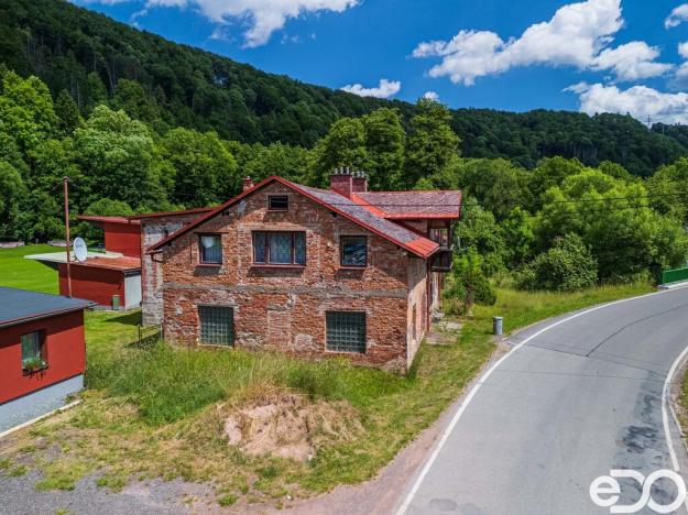 Prodej rodinného domu, Stárkov, 278 m2