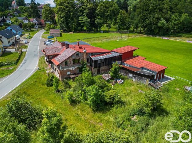 Prodej rodinného domu, Stárkov, 278 m2