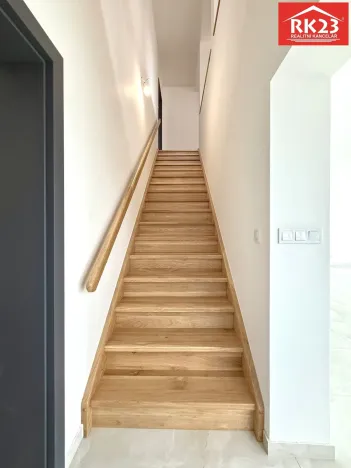 Prodej rodinného domu, Velká Hleďsebe - Klimentov, 200 m2