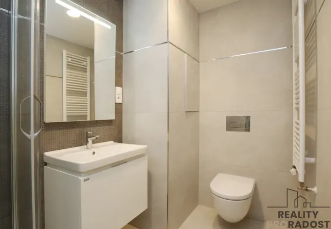 Pronájem bytu 1+kk, Praha - Háje, Výstavní, 38 m2