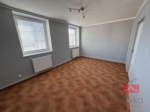 Pronájem bytu 3+1, Humpolec, Kamarytova, 81 m2