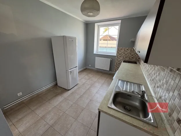 Pronájem bytu 3+1, Humpolec, Kamarytova, 81 m2