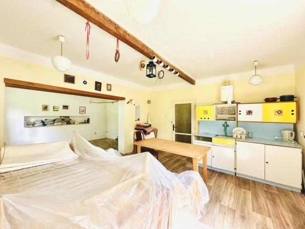 Prodej podílu 1/1 zemědělské usedlosti, Dolní Žandov, 200 m2