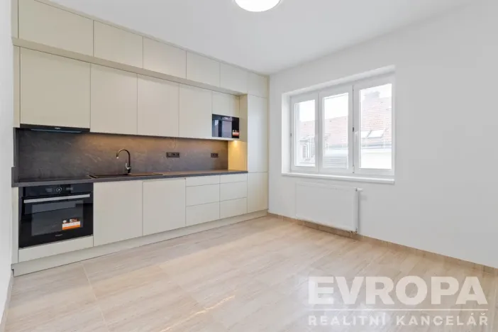 Prodej bytu 3+1, Havlíčkův Brod, Bezručova, 210 m2