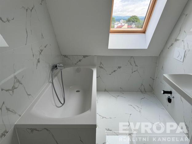 Prodej bytu 3+kk, Jablonec nad Nisou, U Jeslí, 44 m2