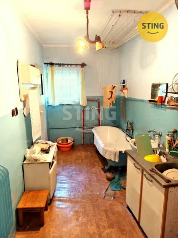 Prodej rodinného domu, Holasovice, 230 m2