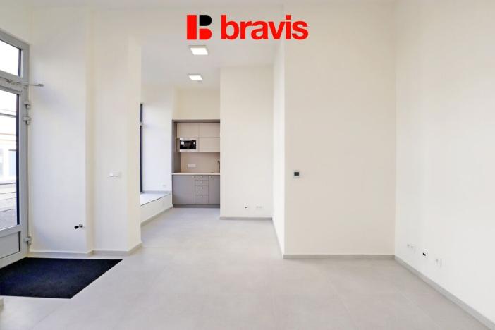 Pronájem kanceláře, Brno - Husovice, Dukelská třída, 28 m2