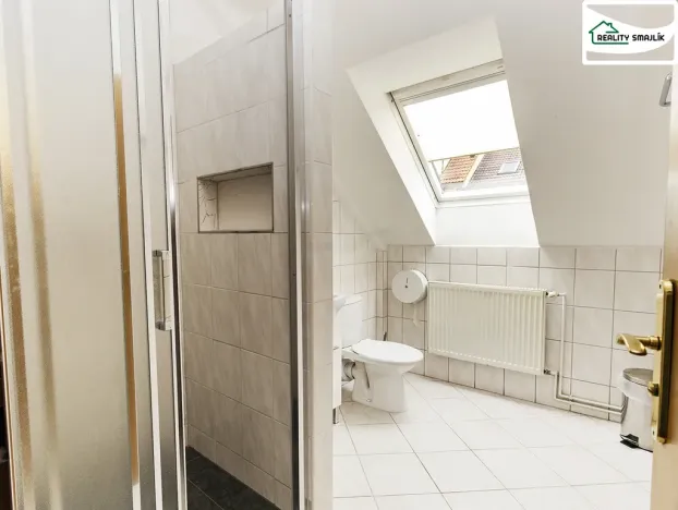 Pronájem bytu 1+kk, Cheb, Svobody, 22 m2