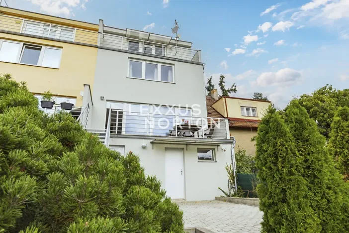 Prodej rodinného domu, Praha - Libuš, K hájovně, 270 m2