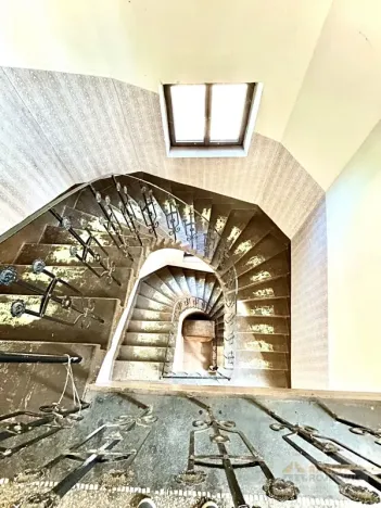 Prodej vily, Broumov, třída Masarykova, 360 m2