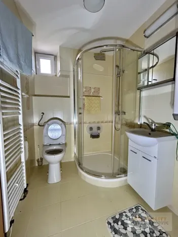 Prodej bytu 2+1, Broumov, Husova, 48 m2