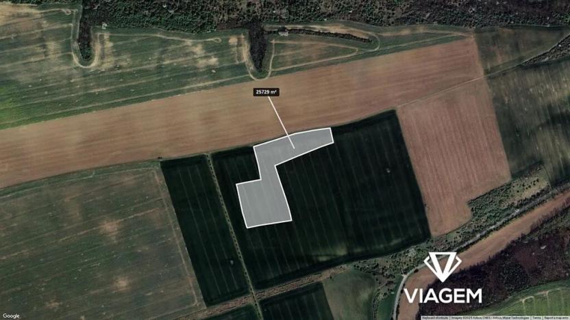 Prodej pole, Zákolany, 25729 m2