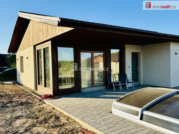 Prodej rodinného domu, Zvěstov - Vlastišov, 120 m2