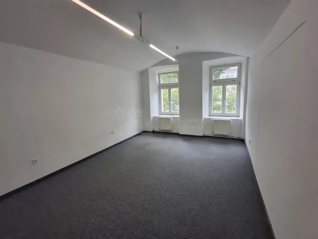 Pronájem kanceláře, Kolín, Karlovo náměstí, 31 m2