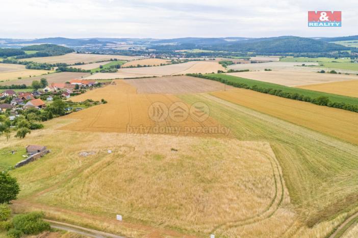 Prodej pozemku pro bydlení, Lužany - Dlouhá Louka, 1989 m2