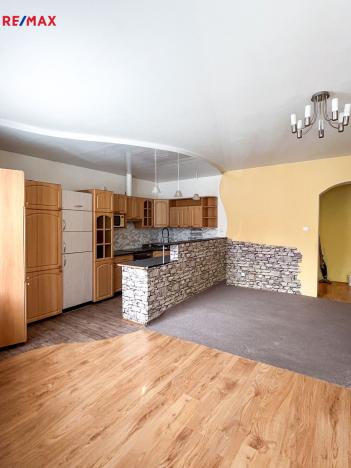 Prodej vícegeneračního domu, Úpice, Dr. A. Hejny, 549 m2