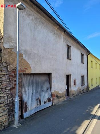 Prodej rodinného domu, Lochovice, 100 m2