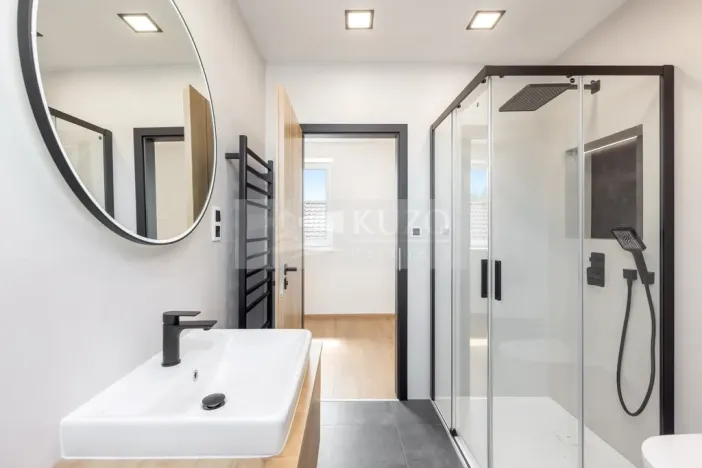 Prodej rodinného domu, Horky nad Jizerou, 186 m2