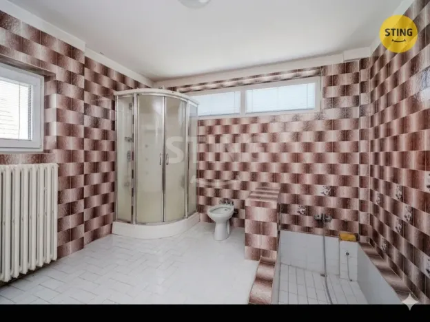 Prodej rodinného domu, Vřesina, 300 m2