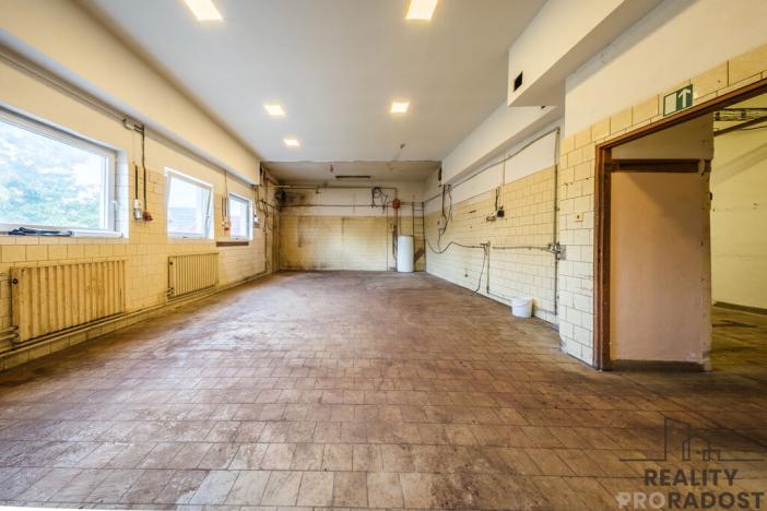 Prodej komerční nemovitosti, Tvarožná Lhota, 278 m2