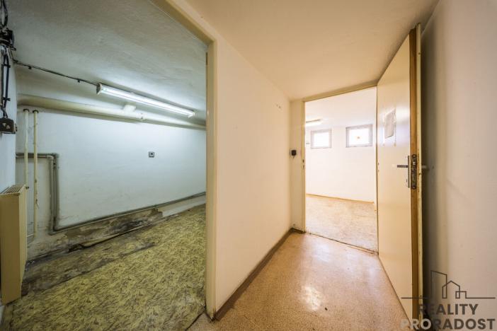 Prodej komerční nemovitosti, Tvarožná Lhota, 278 m2