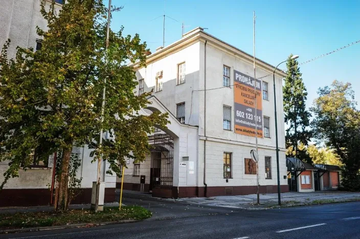 Pronájem kanceláře, Hodonín, Bratislavská, 490 m2
