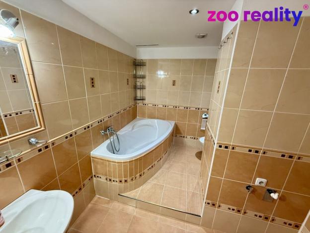 Prodej bytu 3+1, Ústí nad Labem, Peškova, 80 m2