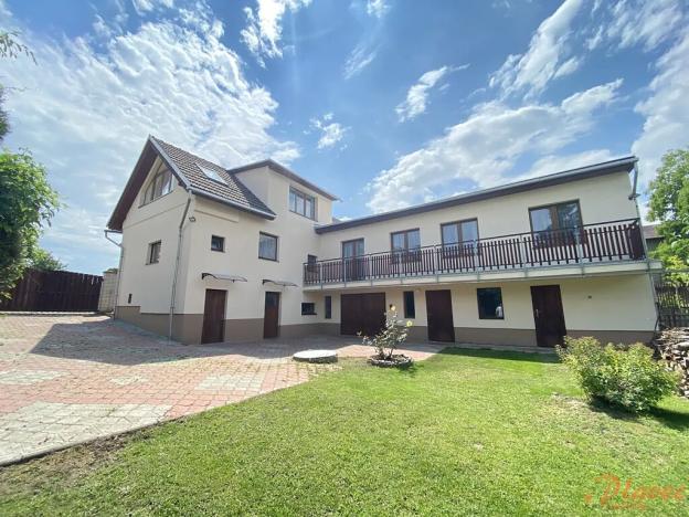 Pronájem rodinného domu, Holubice, Na Čapáku, 165 m2