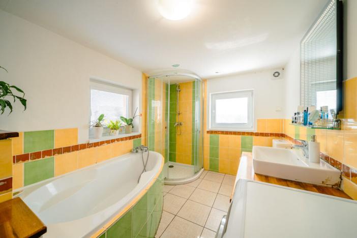 Prodej rodinného domu, Máslovice, Spojovací, 100 m2