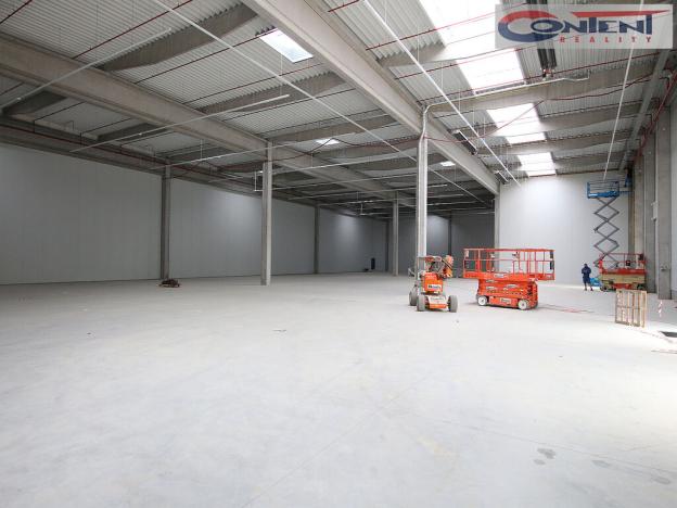 Pronájem výrobních prostor, Rousínov, Tománkova, 1500 m2