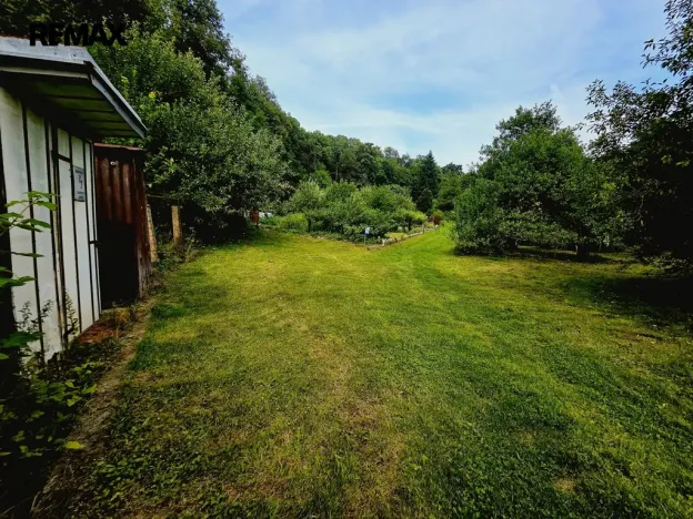 Prodej zahrady, Jemnice, 545 m2