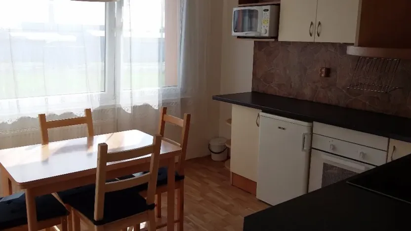 Pronájem bytu 1+1, Praha - Libuš, Na domovině, 39 m2