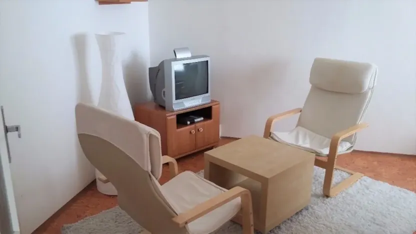 Pronájem bytu 1+1, Praha - Libuš, Na domovině, 39 m2