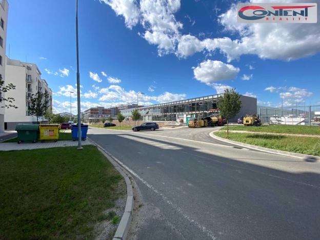 Pronájem obchodního prostoru, Hradec Králové - Slezské Předměstí, Bratří Štefanů, 864 m2