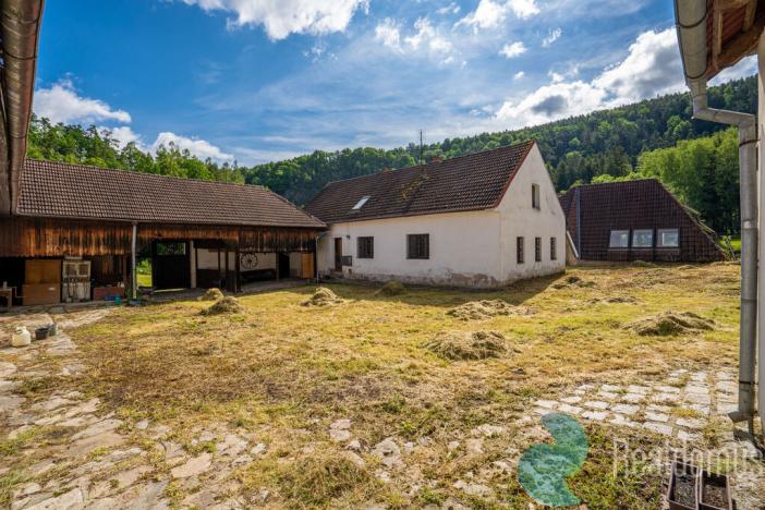 Prodej zemědělské usedlosti, Dolní Třebonín, 1300 m2