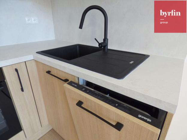 Pronájem bytu 2+kk, Opava, Liptovská, 40 m2