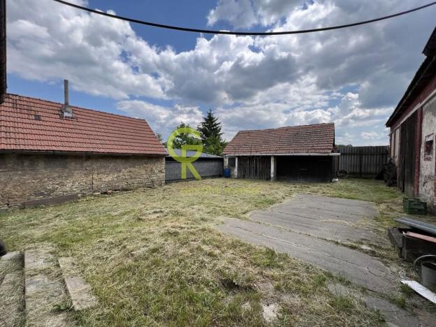 Pronájem skladu, Záryby, 48 m2