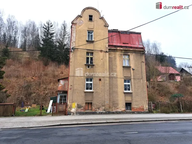 Prodej bytu 3+1, Kraslice, Čs. armády, 70 m2