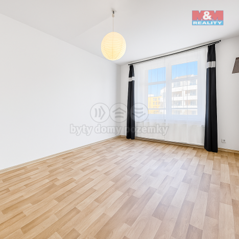 Prodej bytu 3+1, Český Krumlov - Domoradice, Urbinská, 93 m2