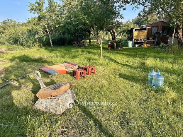 Prodej zahrady, Znojmo, 2238 m2