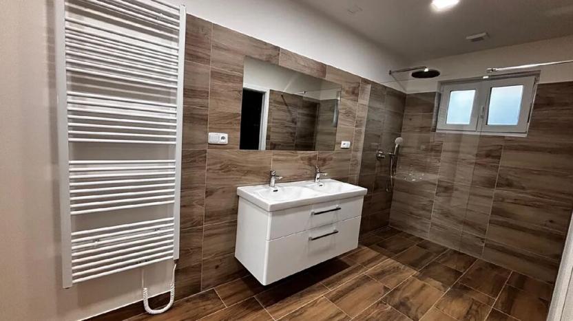 Pronájem rodinného domu, Ostrava, Krmelínská, 204 m2