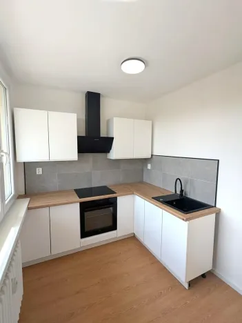 Pronájem bytu 2+kk, Bílina, Bezejmenná, 48 m2
