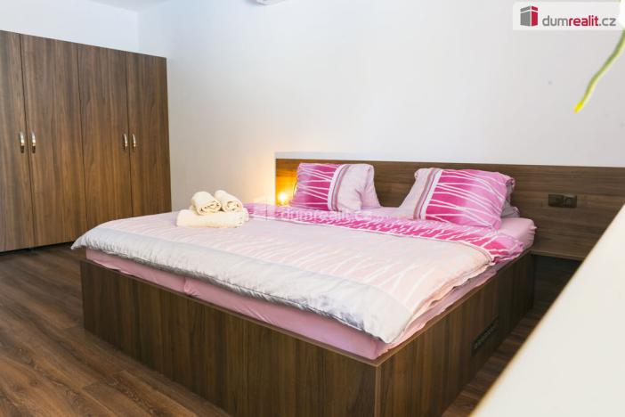 Prodej ubytování, Lednice, Břeclavská, 300 m2