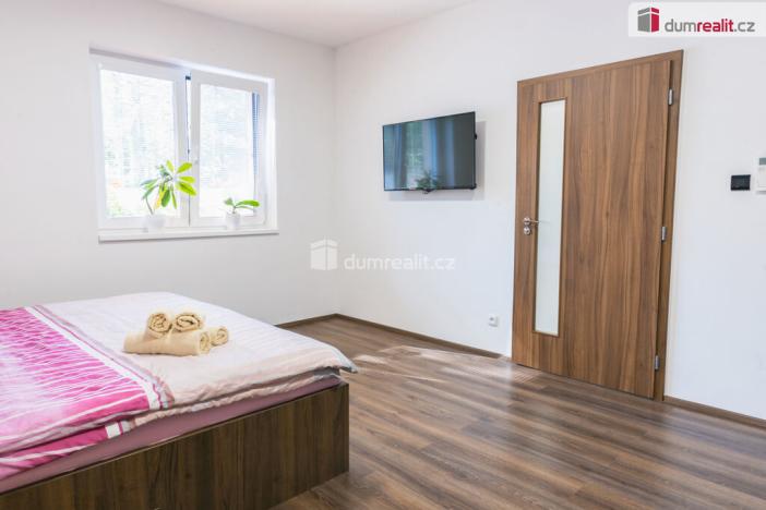 Prodej ubytování, Lednice, Břeclavská, 300 m2