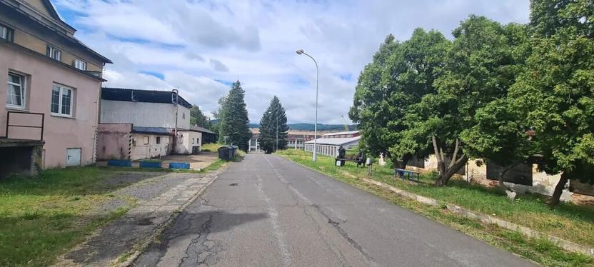 Prodej komerční nemovitosti, Děčín, Vítězství, 12815 m2