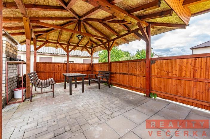 Prodej rodinného domu, Cheznovice, 220 m2