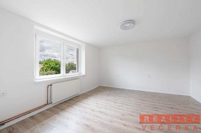 Prodej rodinného domu, Cheznovice, 220 m2